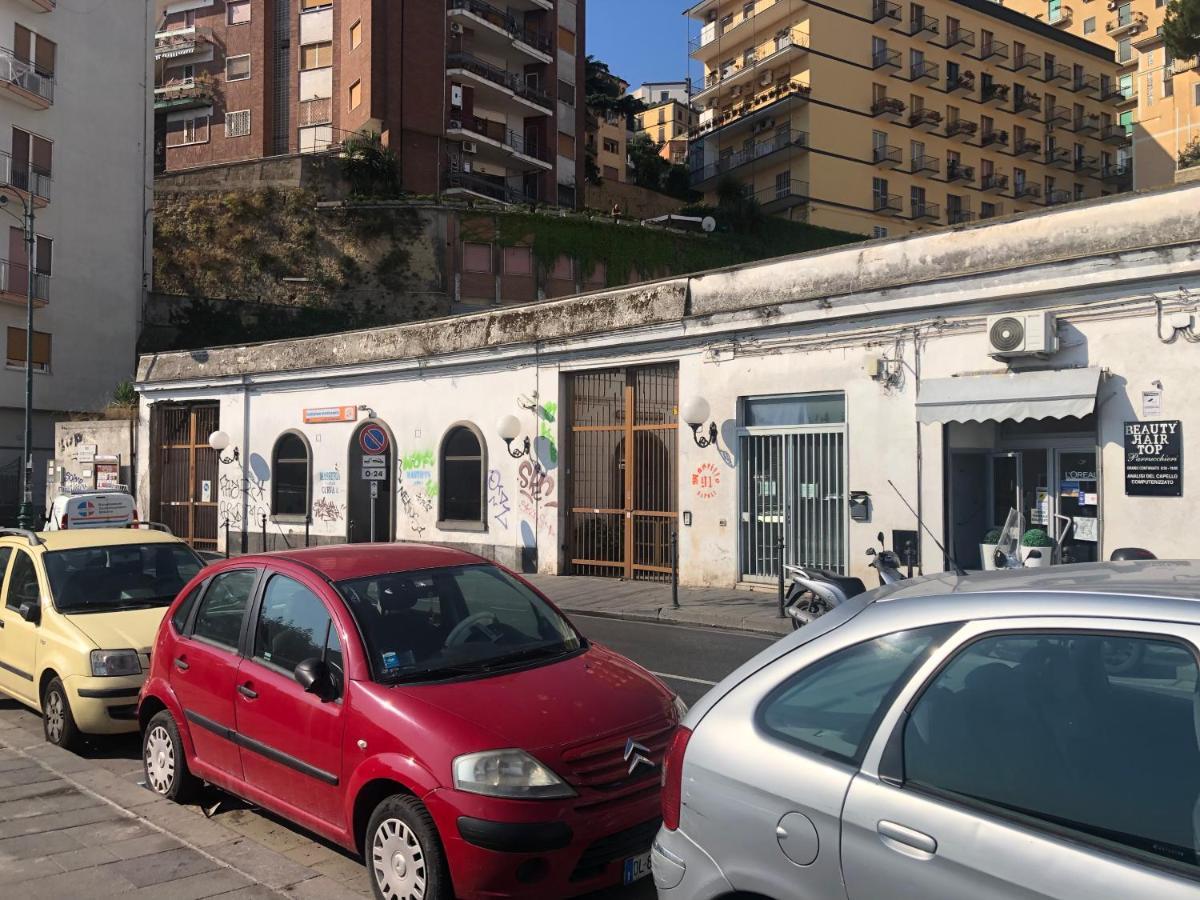 Casa Vacanze Funiculi' Al Corso Napoli Eksteriør billede