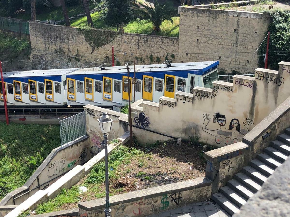 Casa Vacanze Funiculi' Al Corso Napoli Eksteriør billede